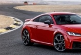 Audi TT RS Coupé y TT RS Roadster: deportividad de vanguardia 